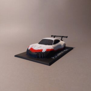 Escultura del Porsche 911 RSR